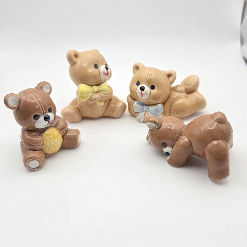 Russ Berrie Tan and Yellow Bear Figurine Set